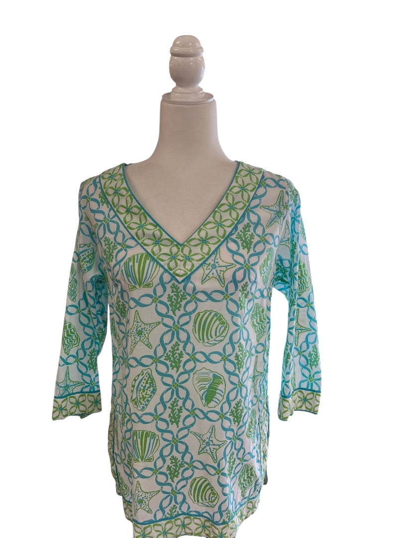 Blue & Green Seashell Top by Gretchen Scott