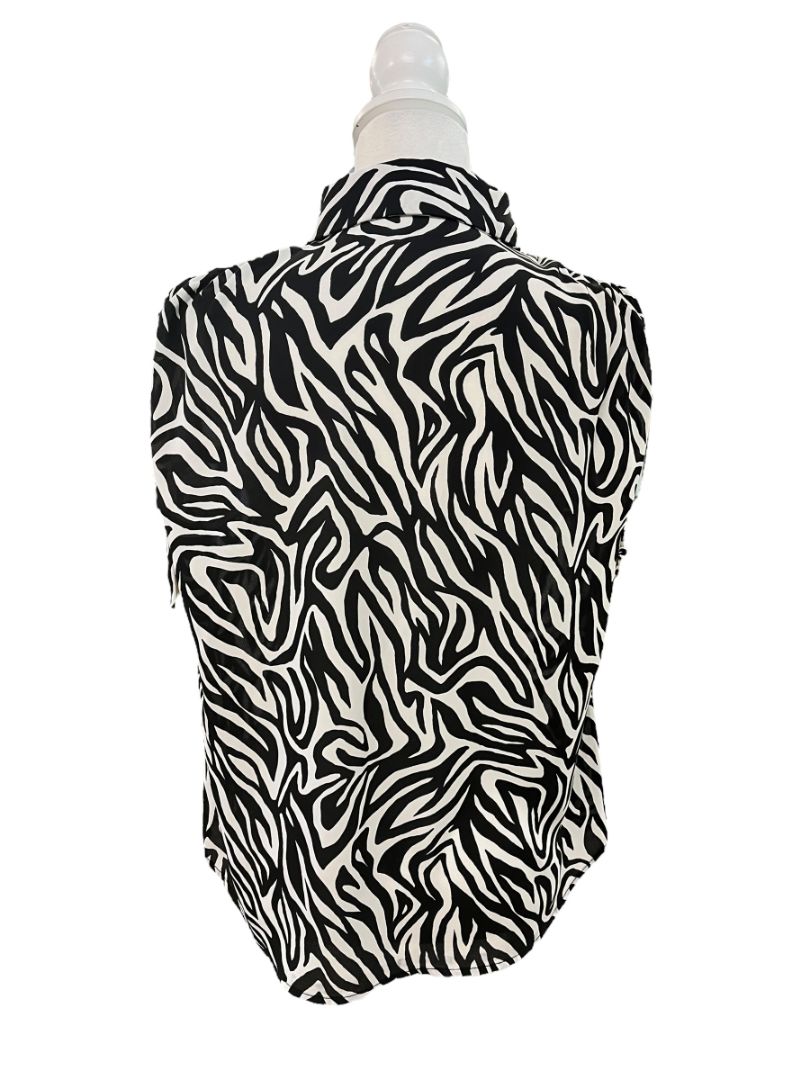 Black and White Animal Print Pleione Tops