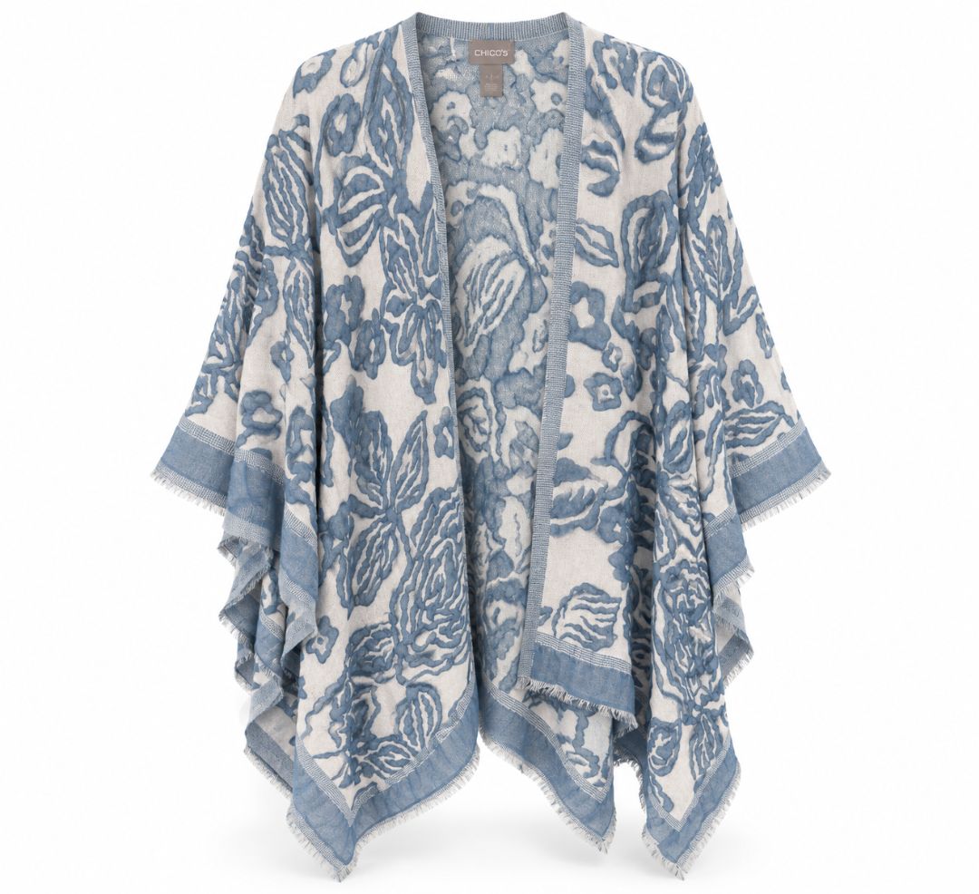 Chico’s Blue Floral Open-Front Wrap – One Size