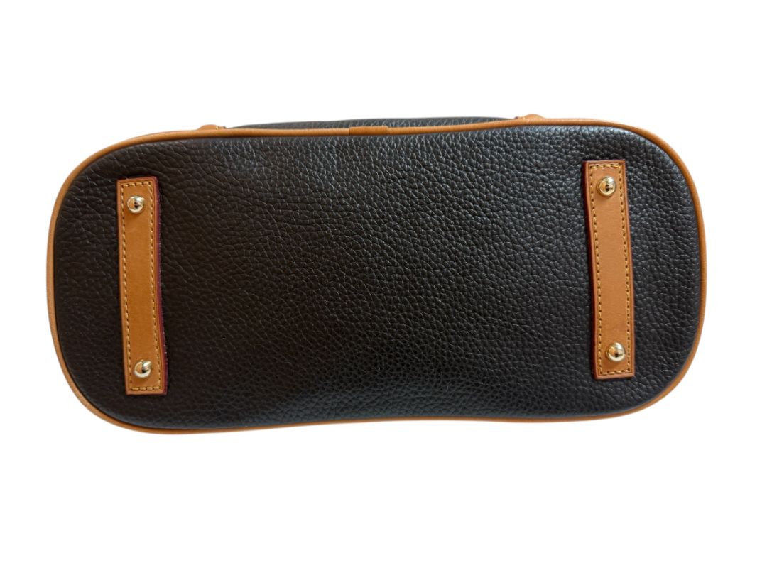 Vintage Dooney and Bourke Wexford Pebbled Shoulder Bag