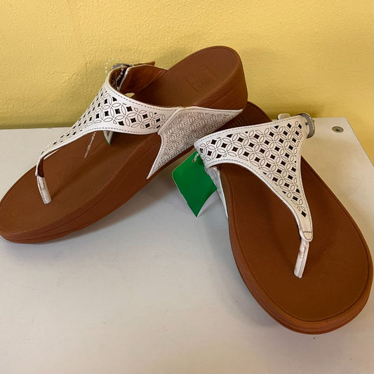 FitFlops for Women White Size 8