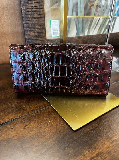Stauer Avalon Crocodile-Embossed Wallet