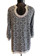 Black & White Tunic Top by Escapada