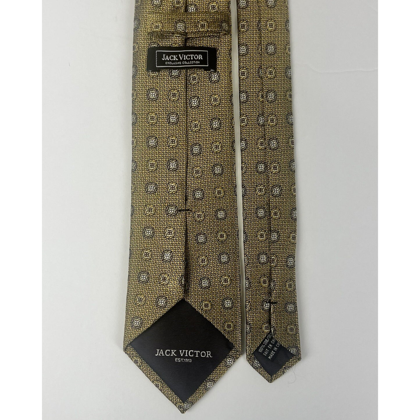 Jack Victor Exclusive Collection Gold Copper Thick Woven Silk Tie 2 3/4” x 62”